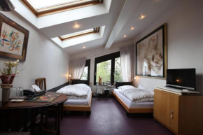 Гостиница Air Boardinghouse Tulip  Дюссельдорф